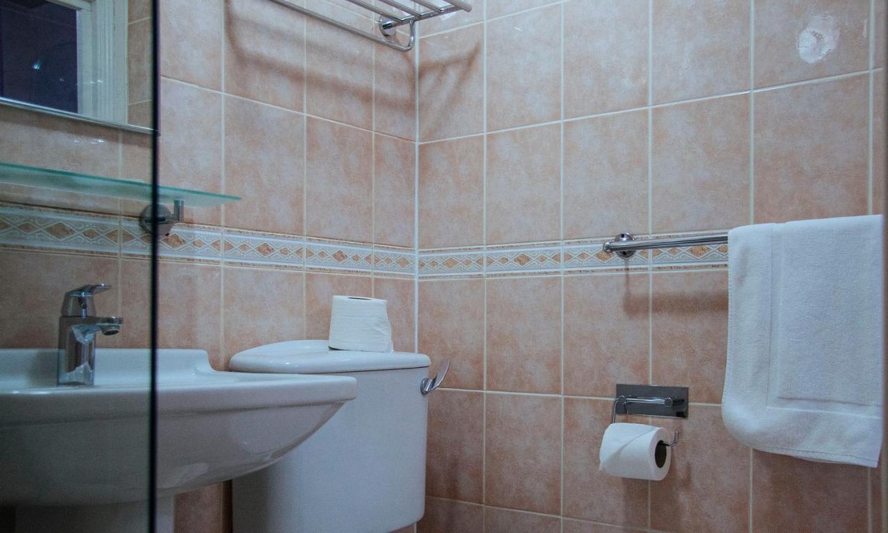Lord Kensington Hotel London Ngoại thất bức ảnh