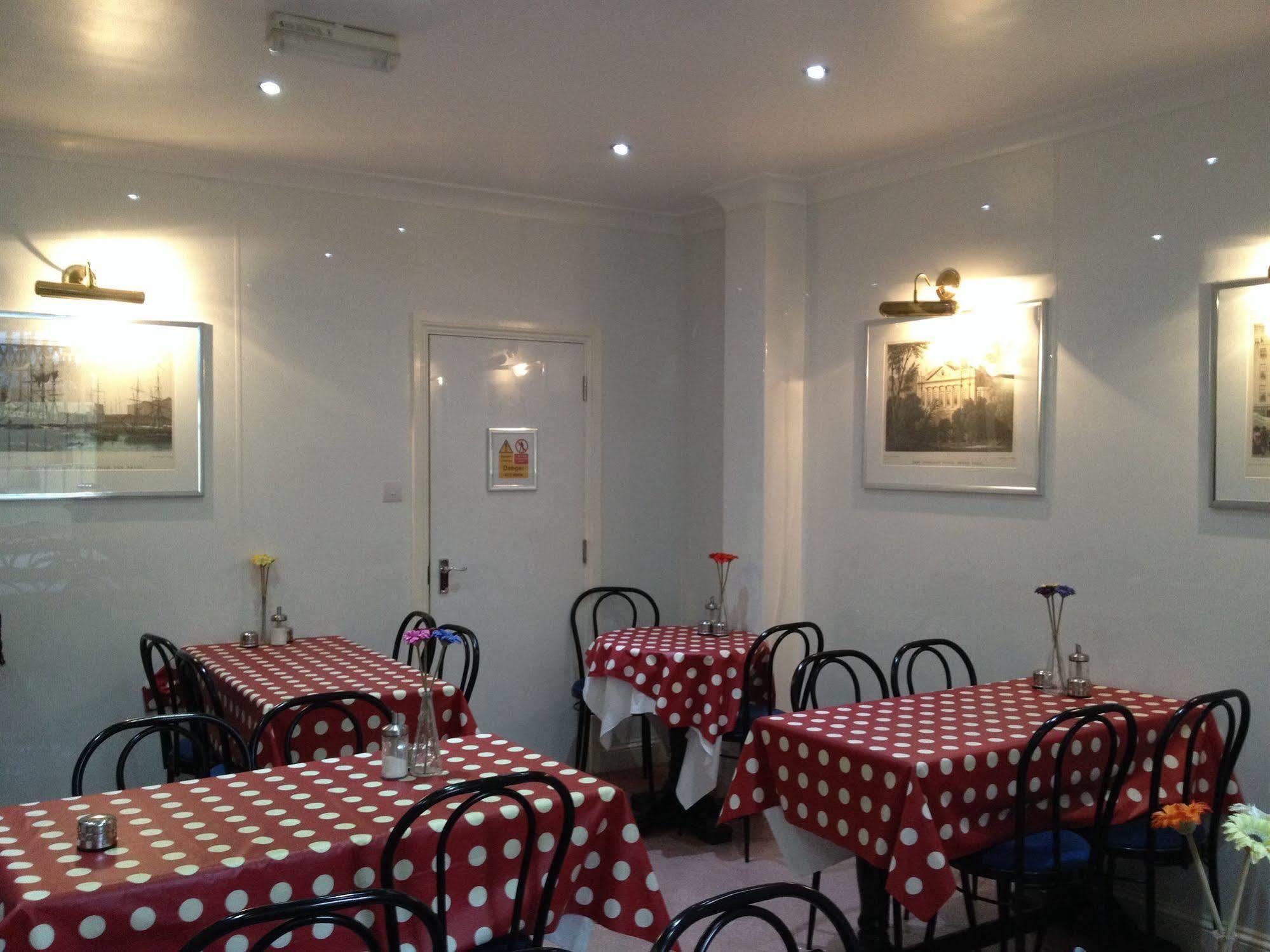 Lord Kensington Hotel London Ngoại thất bức ảnh